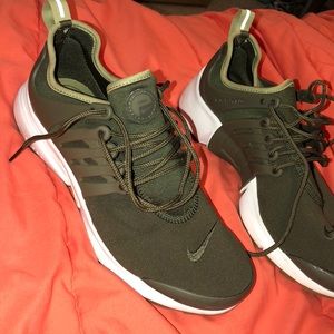 Have to many shoes that I don’t wear